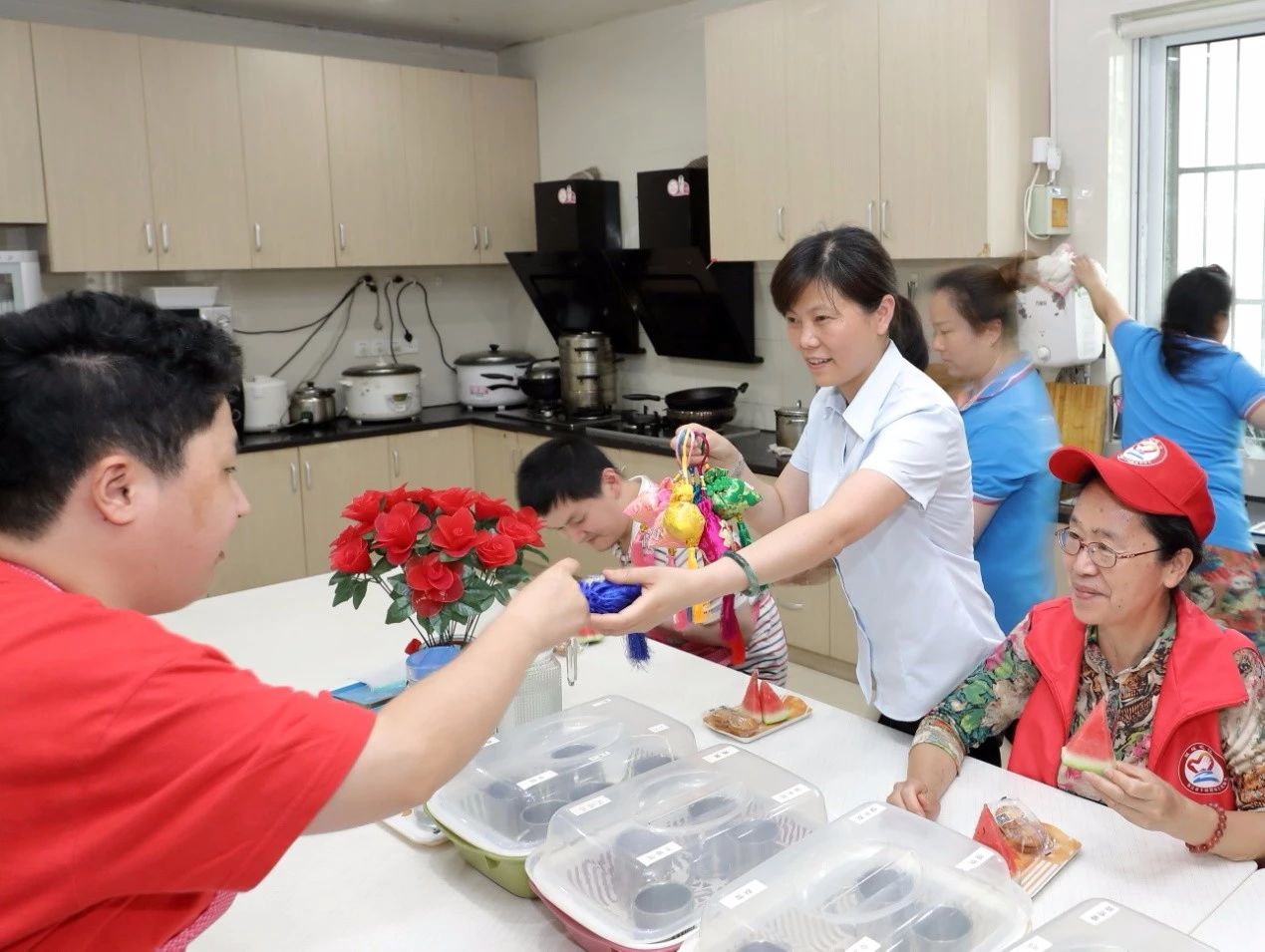 1528701402798808CP53.jpg 5.jpg